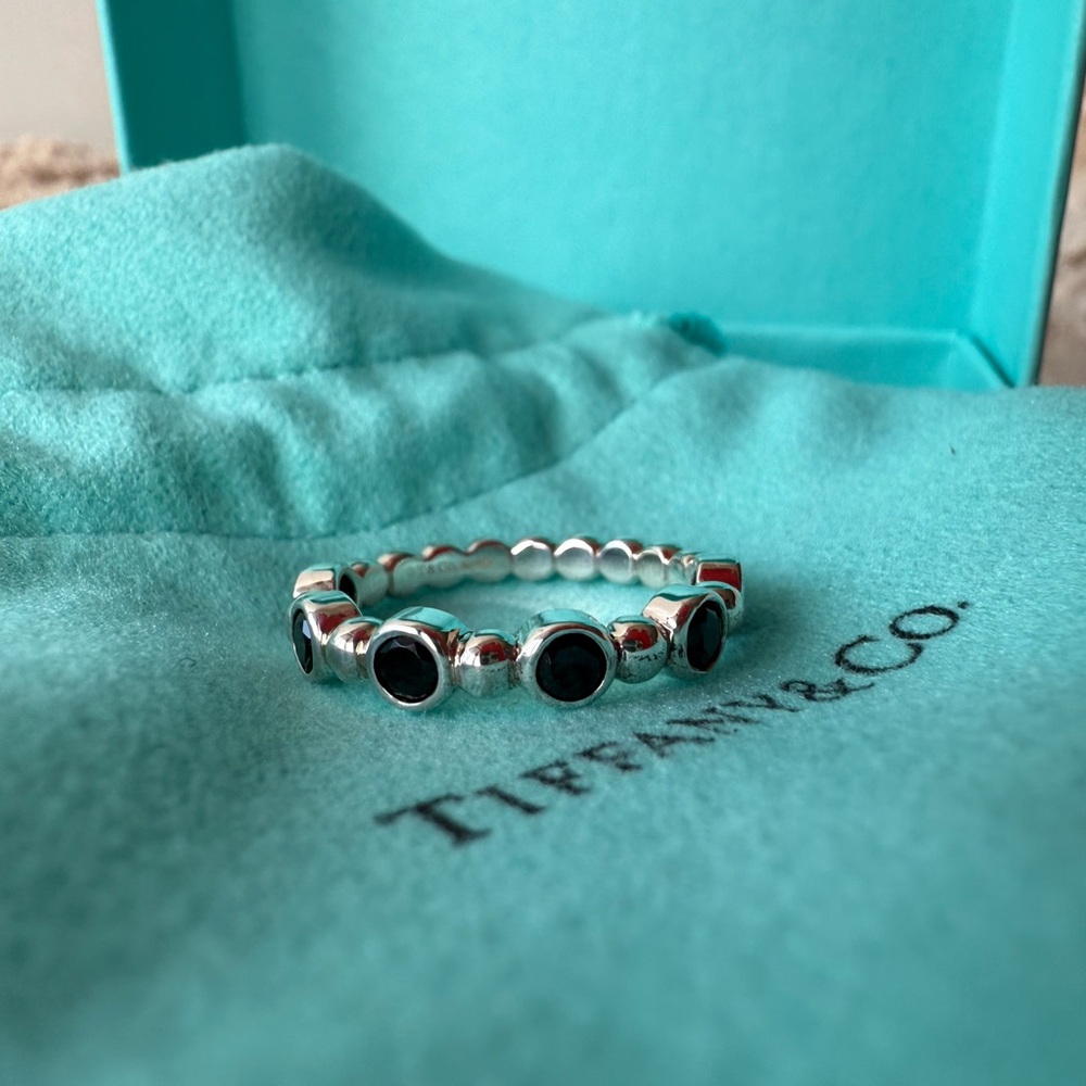 Tiffany &Co BRAND NEW Ziegfeld Collection Black Spinel Band Ring in Silver